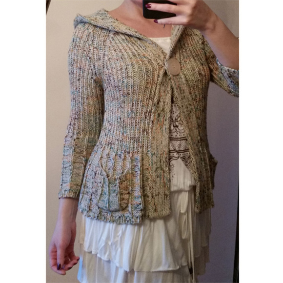 BcBgmaxazria boho knit hooded cardigan runs S - Picture 3 of 7